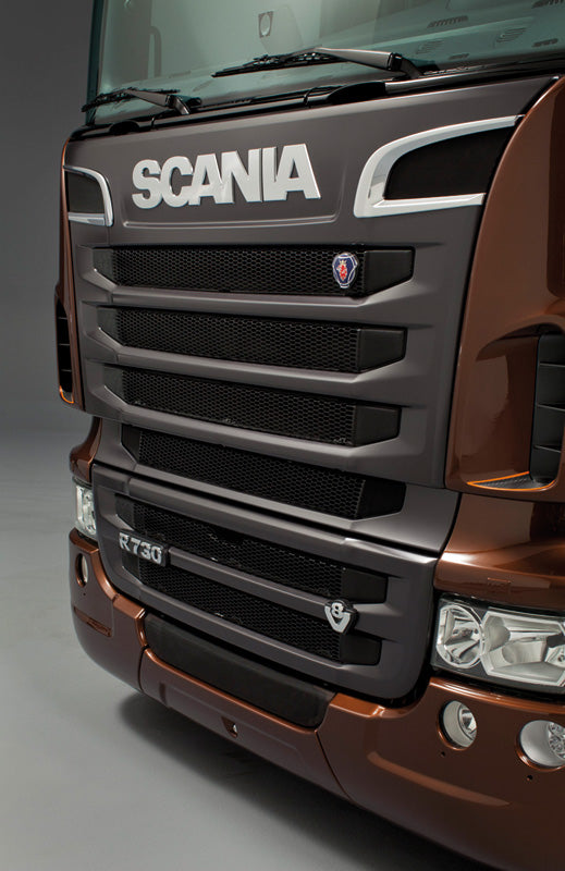 Italeri 3897 SCANIA R730 ''BLACK AMBER'' 1:24