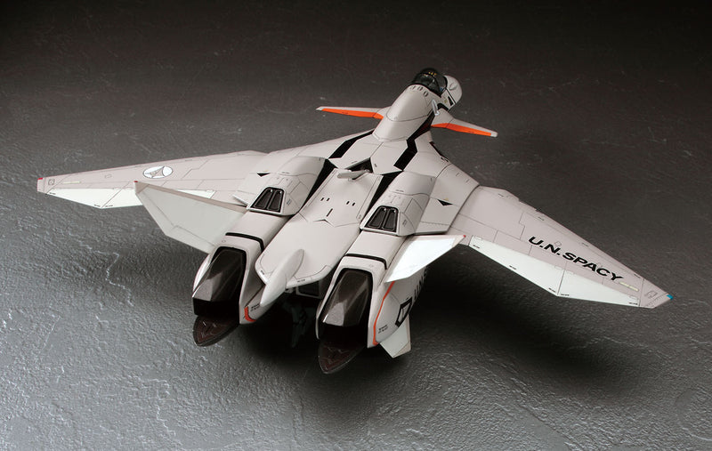 Hasegawa Models 65722 VF-11B Thunderbolt “Macross Plus” 1:72 SCALE MODEL KIT