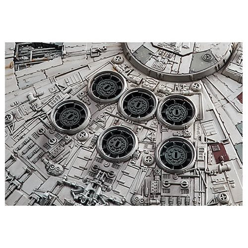 Bandai 2482314 Star Wars: The Rise of Skywalker Millennium Falcon 1:144 Scale Model Kit