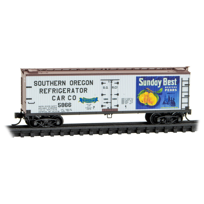 Micro-Trains 049 00 944 40' Double-Sheathed Wood Reefer, w/ Vertical Brake Wheel, Sunday Best Pears