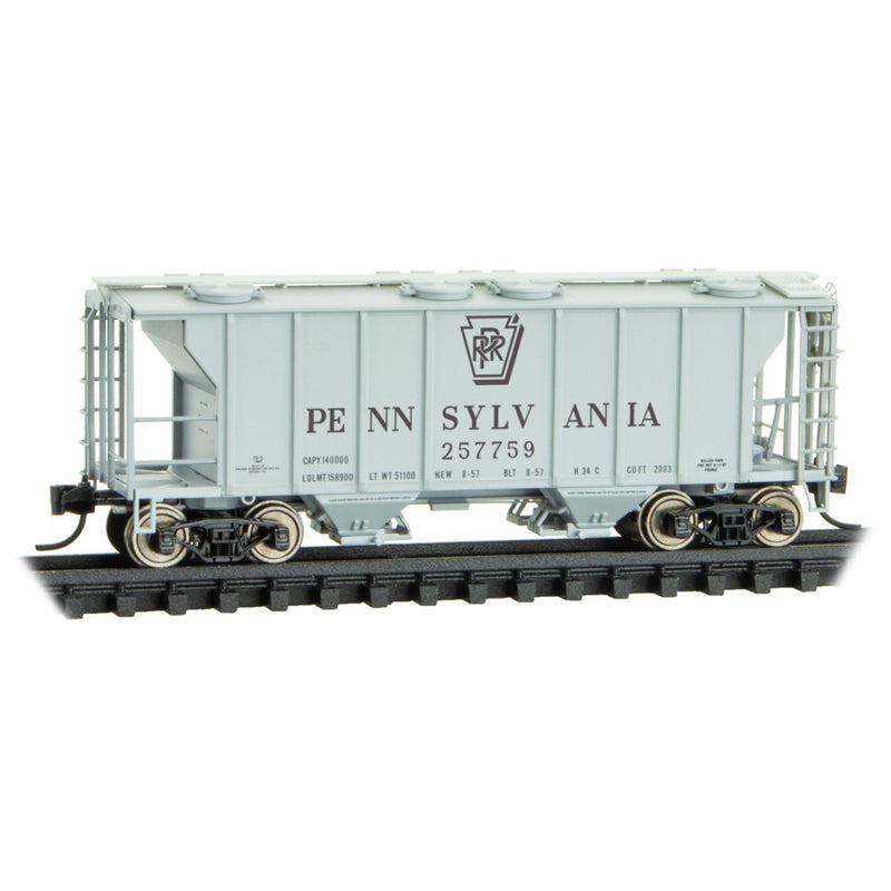 Micro-Trains 095 00 061 PS-2, 2 Bay Covered Hopper, Pennsylvania Railroad