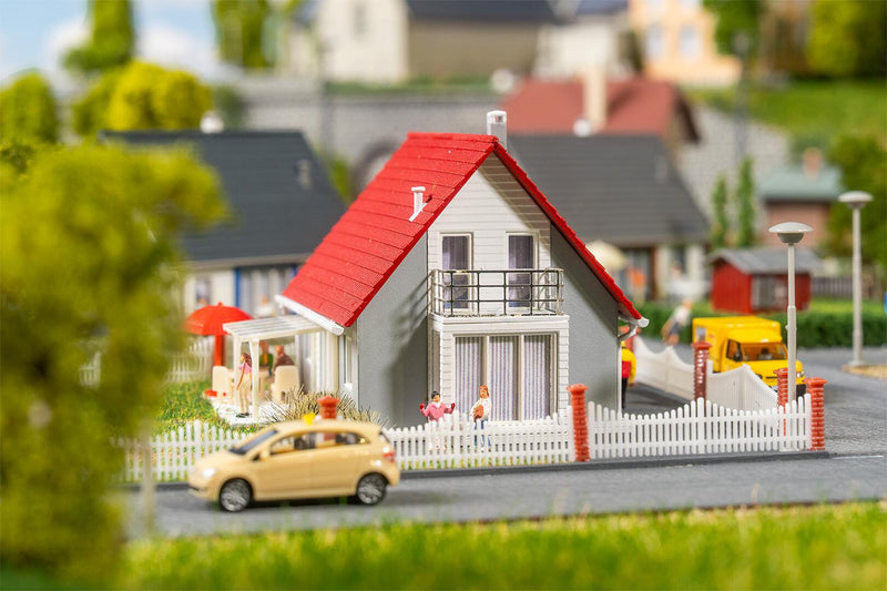 PREORDER Faller N 232148 2 Single-Family Houses Kit | 39.17