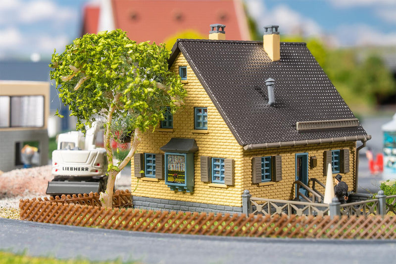 PREORDER Faller N 232403 Clinker House Kit | 23.33