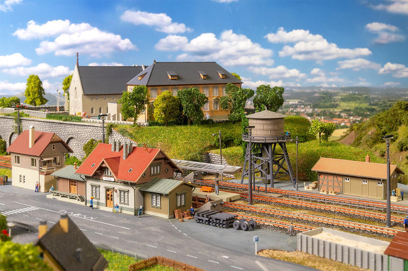 PREORDER Faller N 239011 Feldsee Railway Station Promotional Set