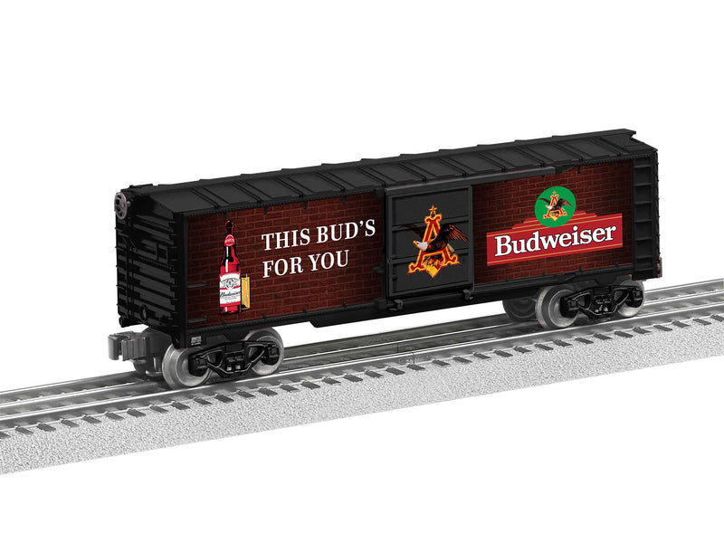 PREORDER Lionel 2428410 O Wood Reefer w/Illuminated Bar Sign - 3-Rail - Ready to Run - Anheuser-Busch Budweiser(R)