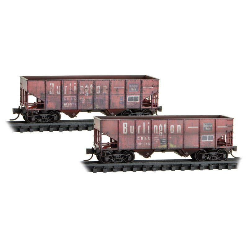 Micro-Trains N 98305089 Weathered ?33' Rib Side 2-Bay Hopper, Chicago Burlington & Quincy (2-Pack)