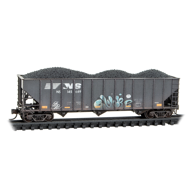 Micro-Trains N 98305104 Weathered 100-Ton 3-Bay Open Hoppers, Norfolk Southern
