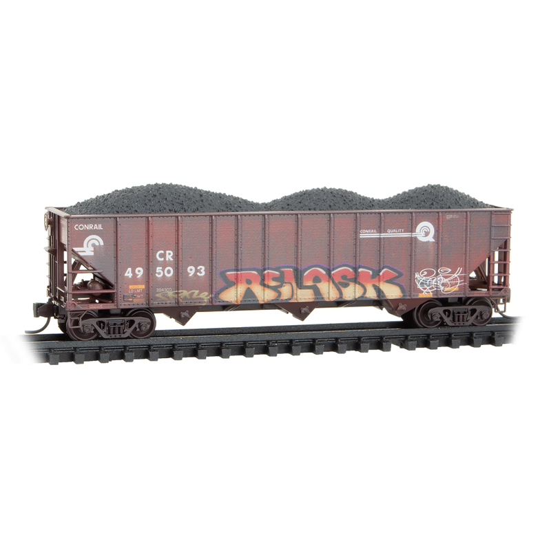 Micro-Trains N 98305103 Weathered 100-Ton 3-Bay Open Hoppers, Conrail