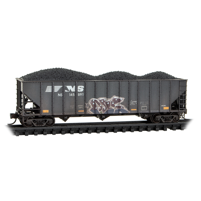 Micro-Trains N 98305104 Weathered 100-Ton 3-Bay Open Hoppers, Norfolk Southern