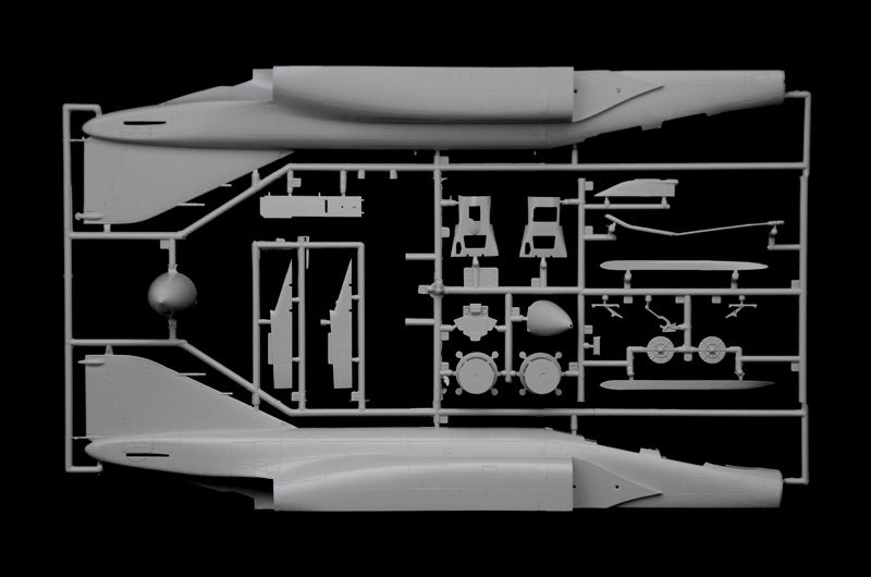 Italeri 2781 - SCALE 1 : 48 F-4J PHANTOM ll