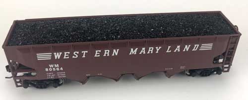 PREORDER Bowser HO 31542 Coal Load, Athearn 40' 4-Bay Offset-Side Hopper (2-Pack)