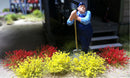 Bachmann SceneScapes 31045 10mm Yellow & Red Tufts (50)