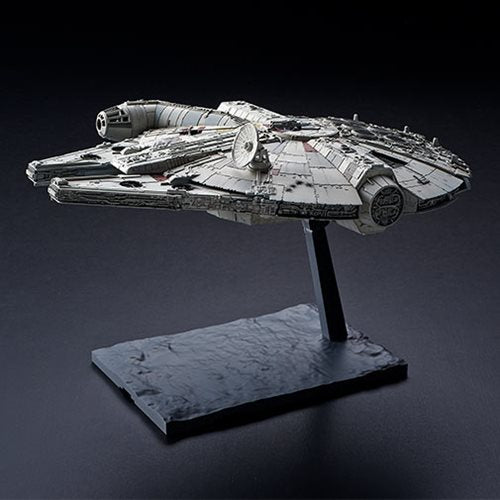 Bandai 2482314 Star Wars: The Rise of Skywalker Millennium Falcon 1:144 Scale Model Kit