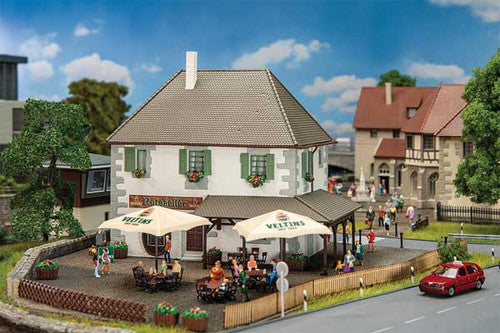 Faller HO 130619 Veltins Country Inn with Accessories Kit
