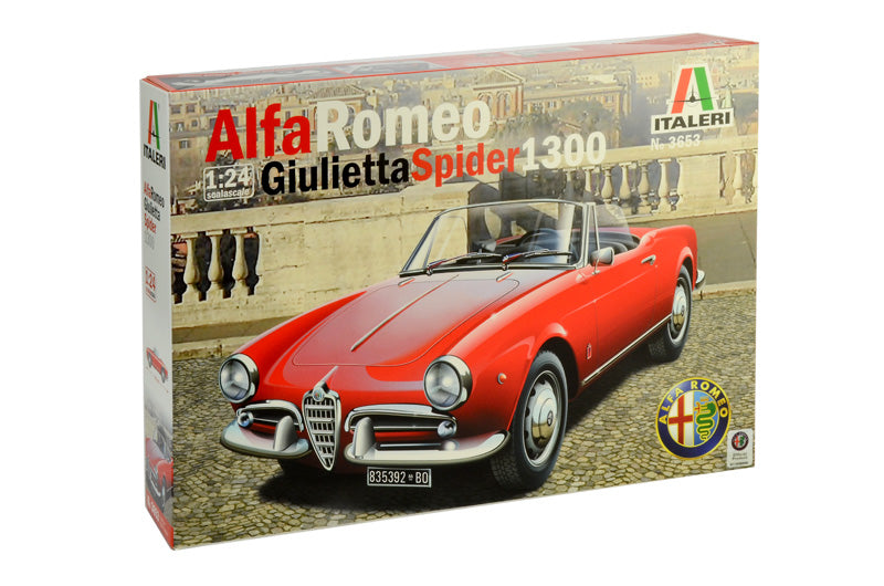 Italeri 3653 - SCALE 1 : 24 ALFA ROMEO GIULIETTA SPIDER 1300