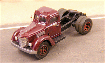GHQ 56-019 1940 International Truck Tractor - Kit -- Unpainted, N Scale