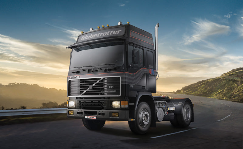 Italeri 3923 VOLVO F16 GLOBETROTTER 1:24
