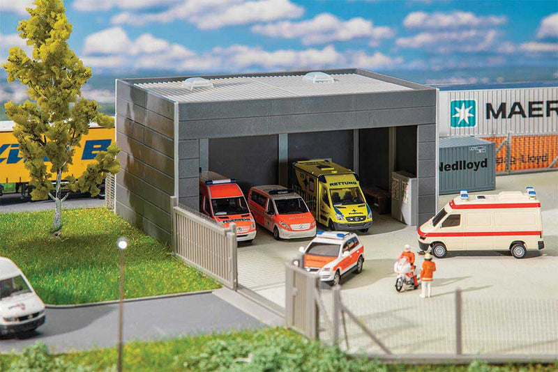 Faller Gmbh 130893 Goldbeck Modular Modern Industrial Vehicle Shelter -- Kit - 6 x 4-1/16 x 3-1/8" 15.2 x 10.3 x 8cm, HO Scale