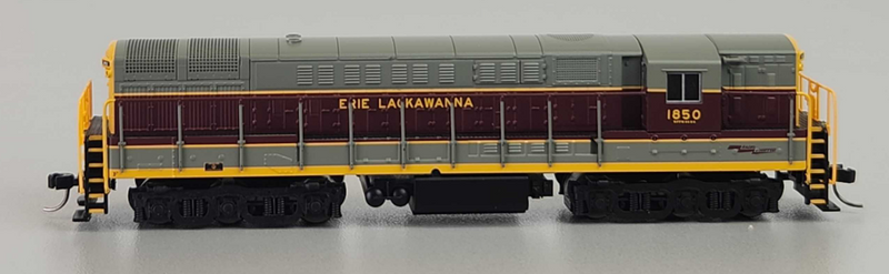 Atlas 40005385 N TRAIN MASTER PH.1A SILVER LACKAWANNA