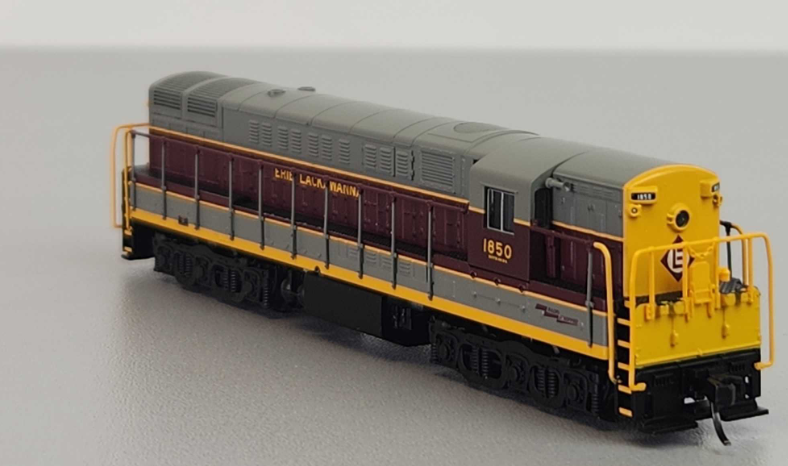 Atlas 40005385 N TRAIN MASTER PH.1A SILVER LACKAWANNA