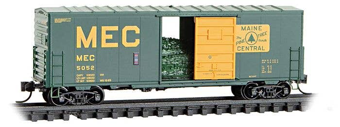 Micro-Trains N 024 00 580 40' Single-Door Boxcar No Roofwalk, Maine Central