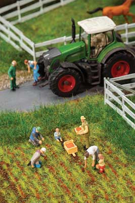 Faller 151659 On the Strawberry Field (6-pack)