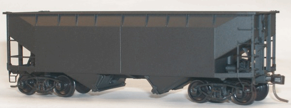 Accurail HO 7700 50-Ton Offset-Side 2-Bay Hopper Kit, Undecorated