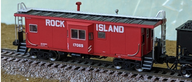 Bluford Shops 43051 International Car Bay Window Caboose Phase 3 - Ready to Run -- Rock Island 17065 (As-Delivered, red, black), N Scale