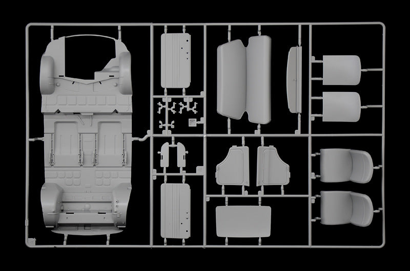 Italeri 4703 - SCALE 1 : 12 FIAT 500F 1968