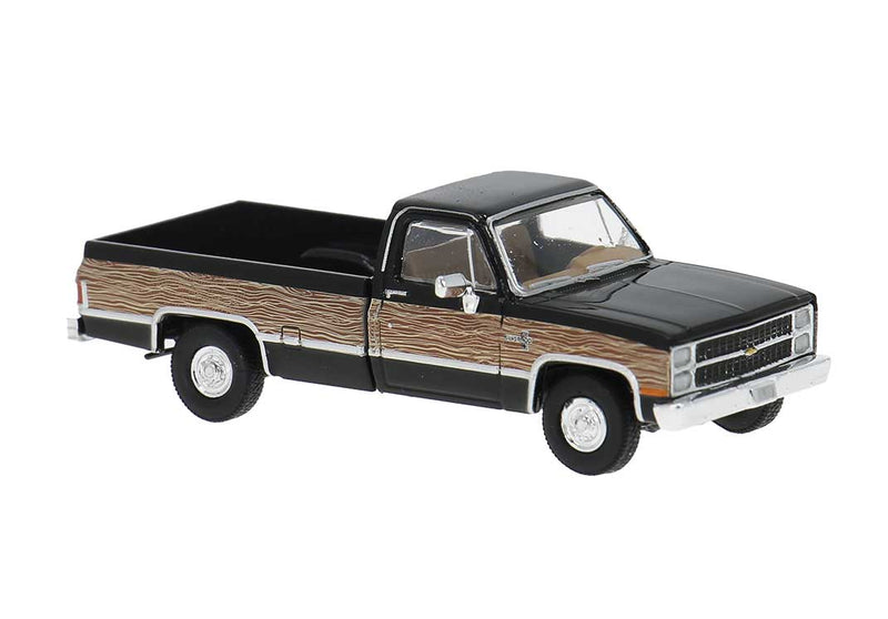 Brekina HO 19658 1981 GMC Sierra Grande Pickup Truck, Assembled, Woody (black, wood brown pattern)
