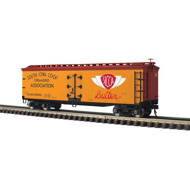 PREORDER Atlas 3002687 O 40' Wood Reefer - 2-Rail - Ready to Run - Master(R) -- South Iowa CoOp Creameries GARX (yellow, Boxcar Red, red, white)