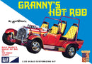 MPC 988 Granny's Hot Rod George Barris Skill 2