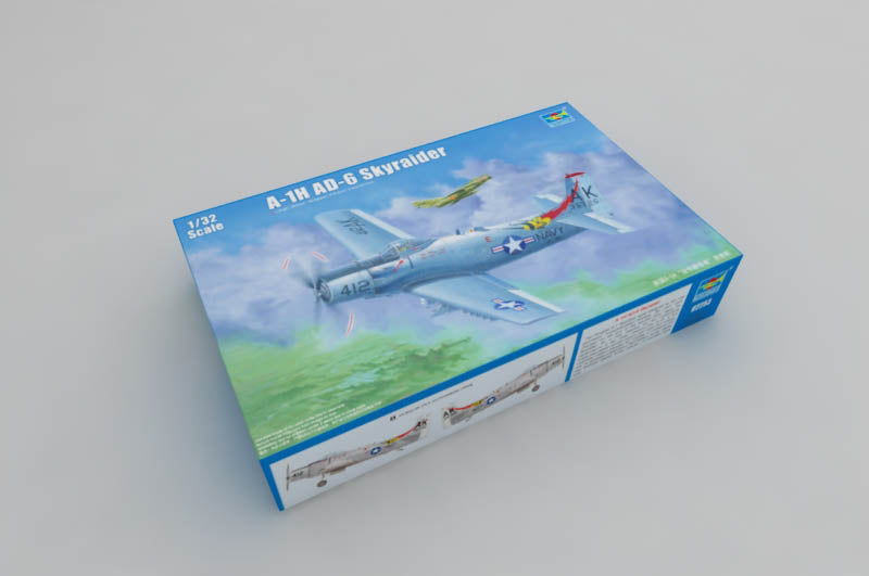 Trumpeter A-1H AD-6 Skyraider 02253 1:32