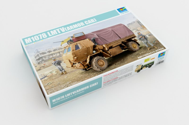 Trumpeter M1078 LMTV(ARMOR CAB) 01009 1:35