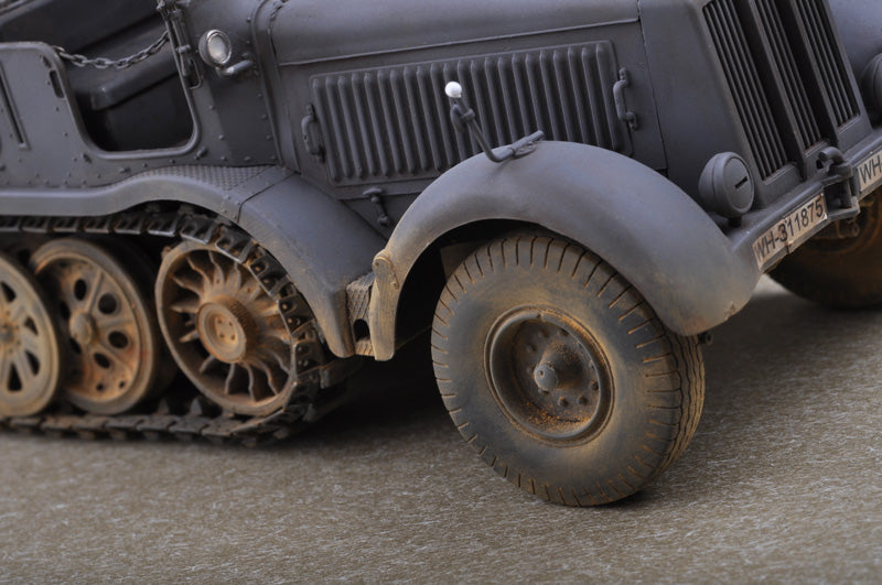 Trumpeter 01583 Sd.Kfz.8 Schwerer Zugkraftwagen 12t 1:35