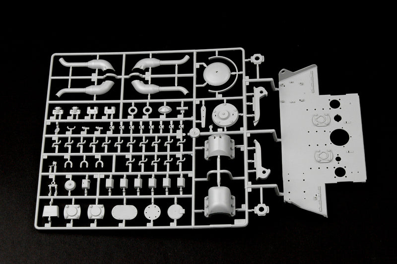 Trumpeter 00910 German Kingtiger 2 in 1(Henschel Turret & Porsche Turret) 1:16