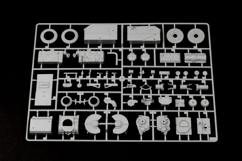 Trumpeter 00910 German Kingtiger 2 in 1(Henschel Turret & Porsche Turret) 1:16