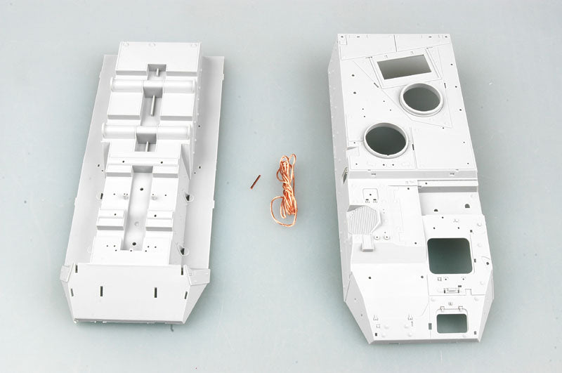 Trumpeter 01558 LAV III TUA (Tow-Under-Armour) 1:35