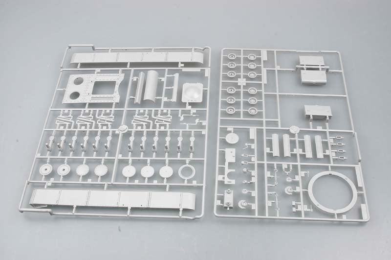 Trumpeter 01561 KV-1M1939 1:35