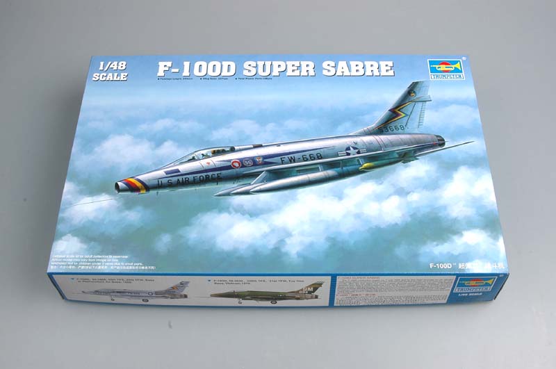 Trumpeter F-100D Super Sabre 02839 1:48