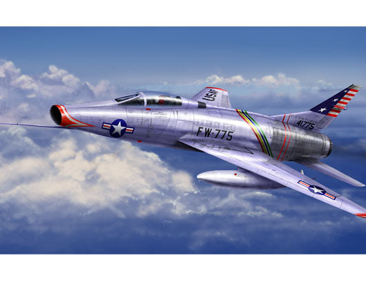 Trumpeter F-100C Super Sabre 01648 1:72