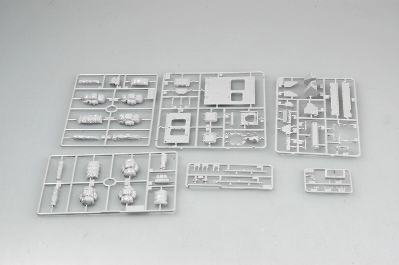 Trumpeter 00375 Stryker Light Armored Vehicle ICV 1:35