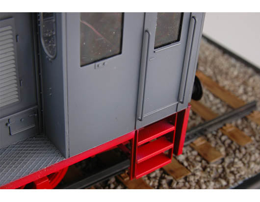 Trumpeter 00216 German WR 360 C12 Locomotive 1:35