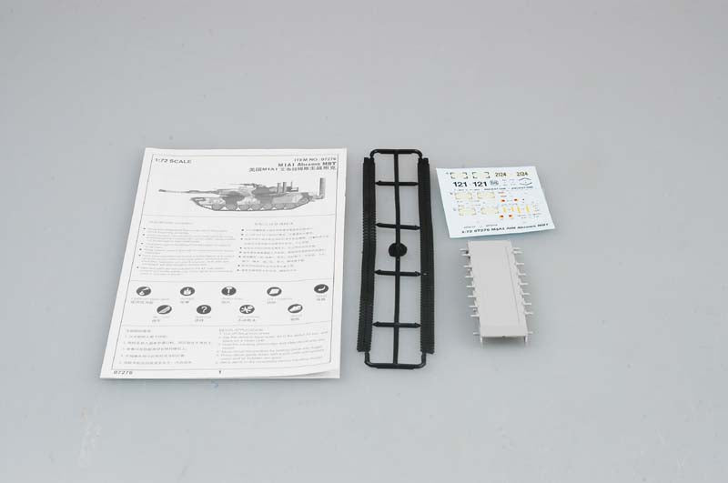 Trumpeter 07276 M1A1 Abrams MBT 1:72