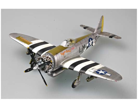 Trumpeter P-47D-30 Thunderbolt "Dorsal Fin" 02264 1:32