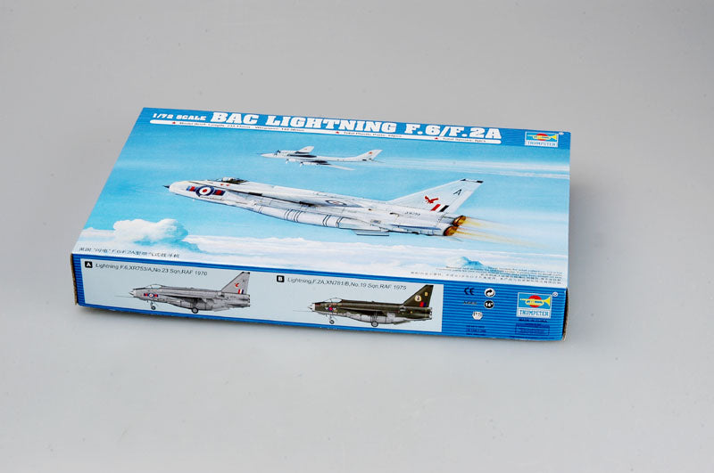 Trumpeter English Electric (BAC) Lightning F.2A/F.6 01654 1:72