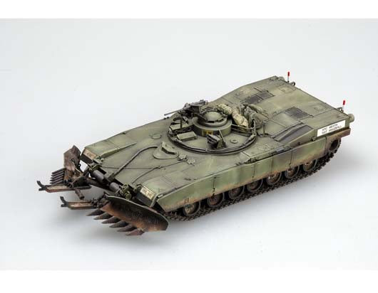 Trumpeter M1A1/A2 Abrams 5in 1 01535 1:35