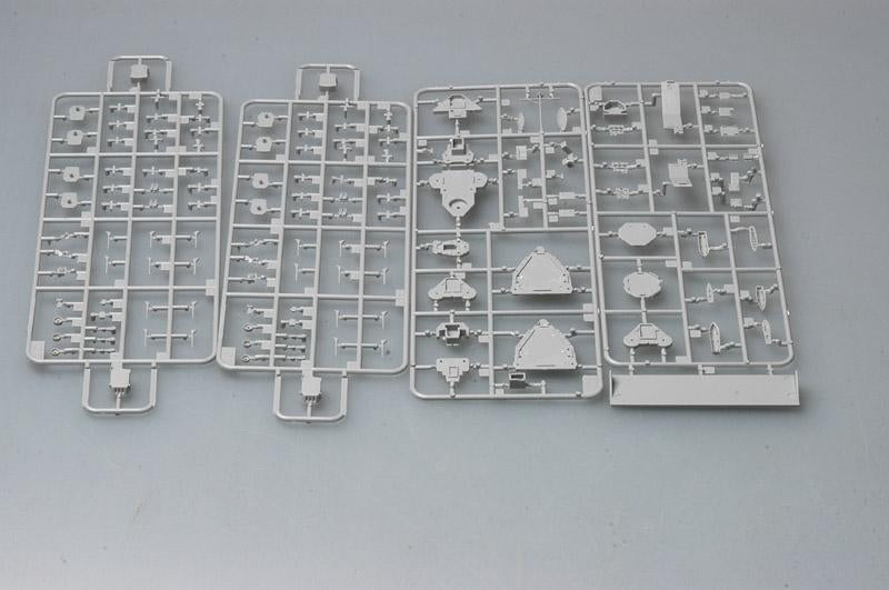 Trumpeter 05743 USS Astoria CA-34 1942 1:700