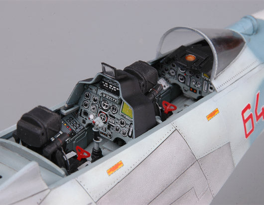 Trumpeter Su-27UB Flanker-C 02270 1:32