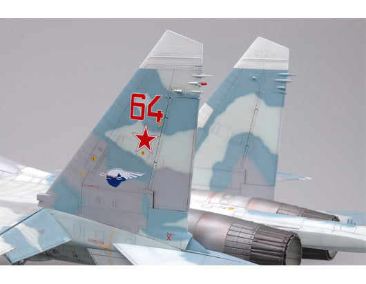 Trumpeter Su-27UB Flanker-C 02270 1:32